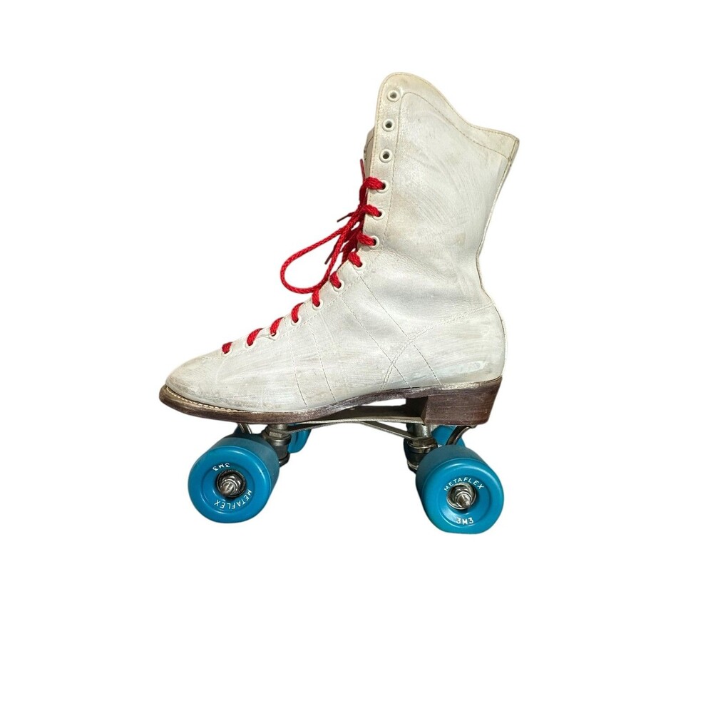 Vintage 70's Chicago Roller Skates White Leather Women's 8 Metaflex Blue Wheels